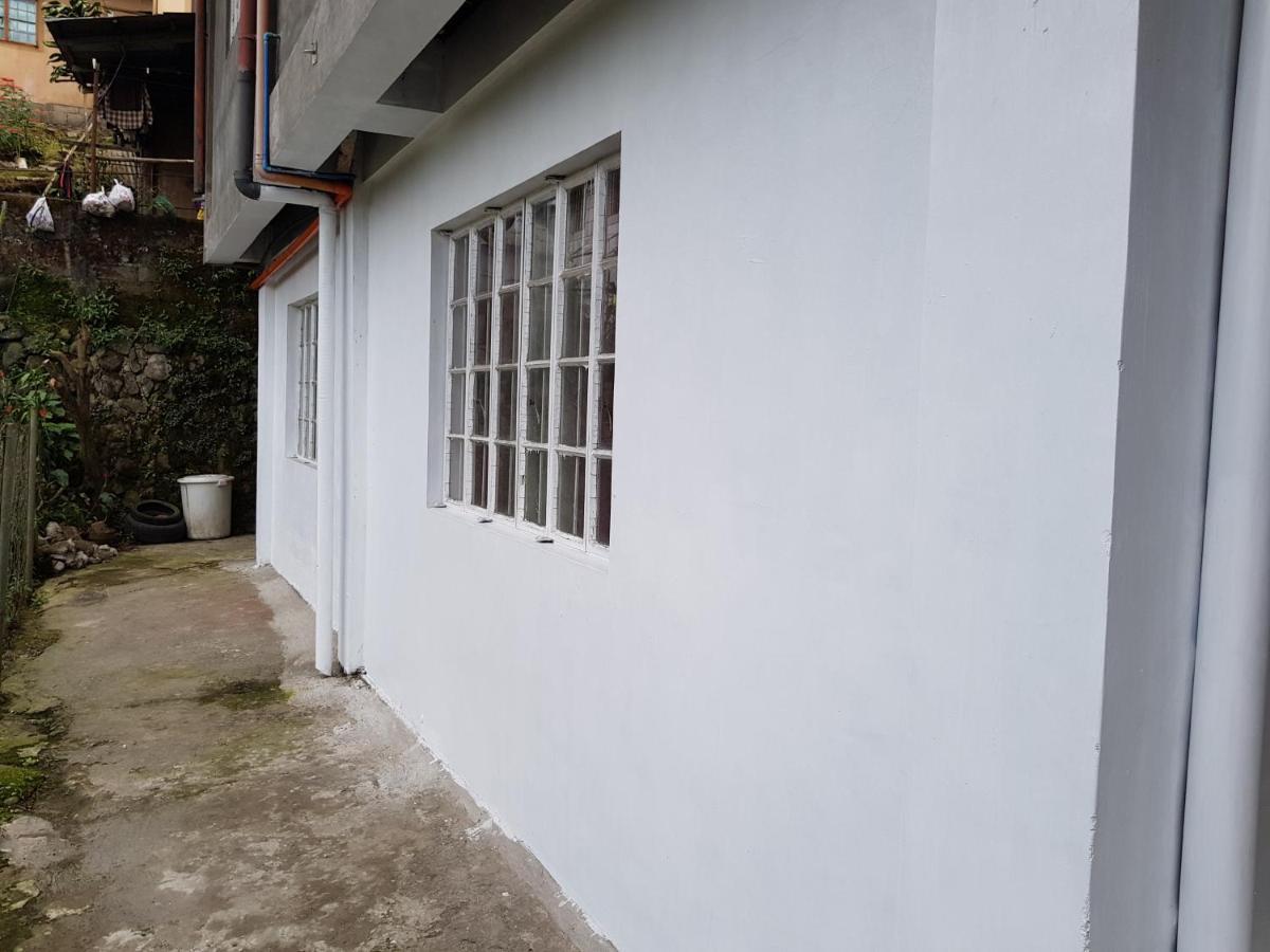 Carlos Residence バギオ エクステリア 写真